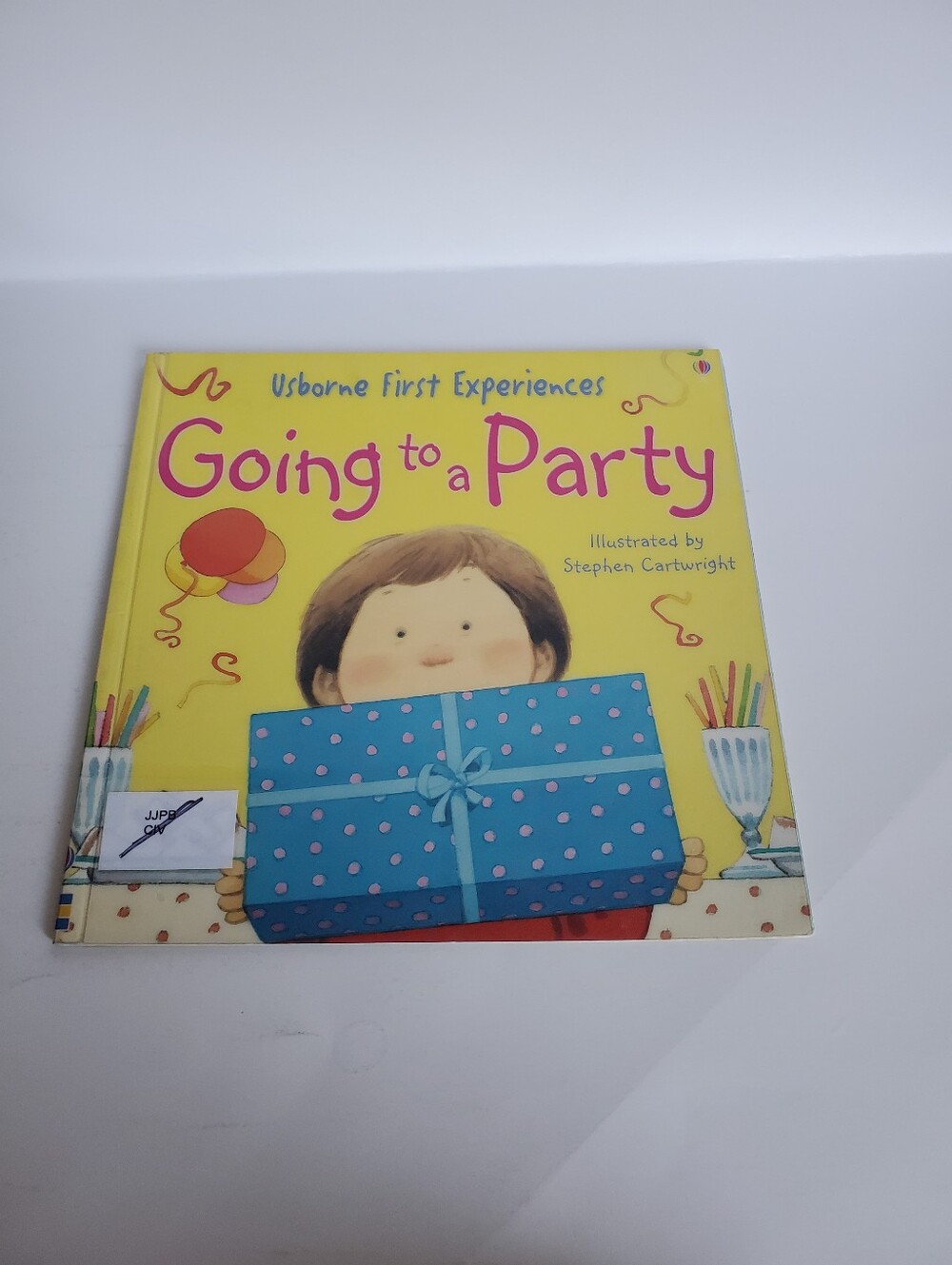 Born Going to a Party By Anne Civardi Usborne Books